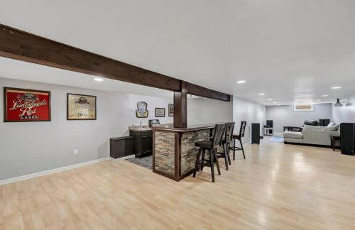 Charming 4-Bedroom Home Short Walk to Lambeau - Foto 31