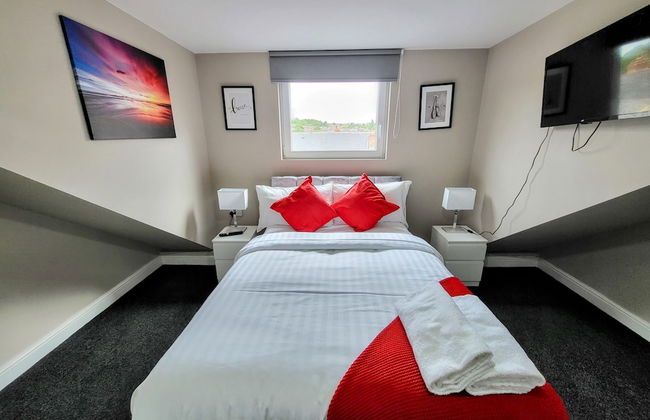 Comfortable Stay - LB Ave - Photo 15