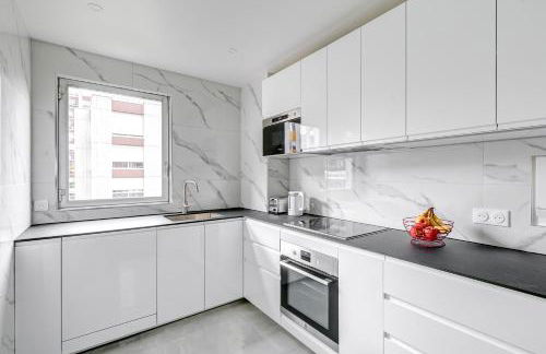 Suite au Cœur de Paris, Architecturale et Élégante - Foto 12