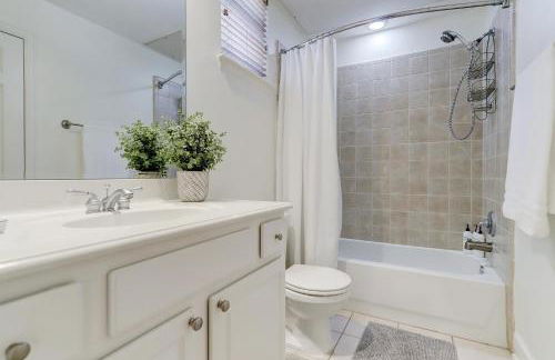 Luxury Home Minutes to Downtown Close to Everything Nice - Foto 22