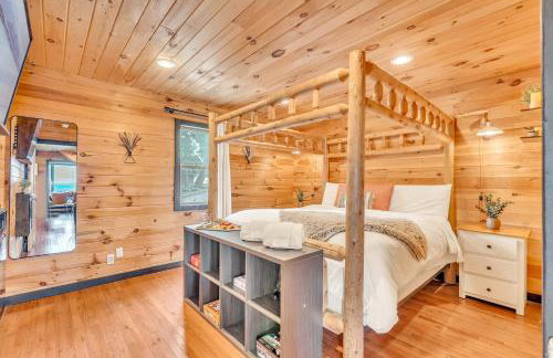 Pop & Granny's cabin with a fire pit hot tub & indoor pool - Foto 14