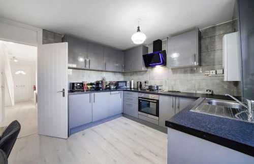 Spacious, 4 bed, Garden, Parking, ExCel London - Foto 3