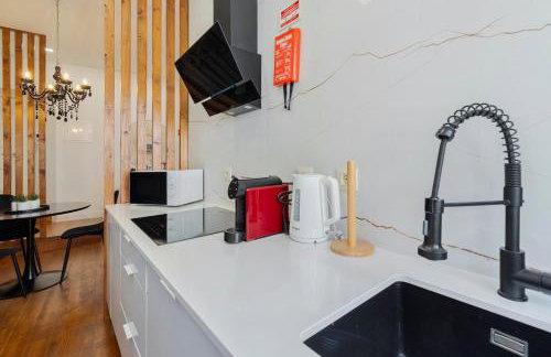 Boutique Home in Setúbal, By Home Match - Photo 20