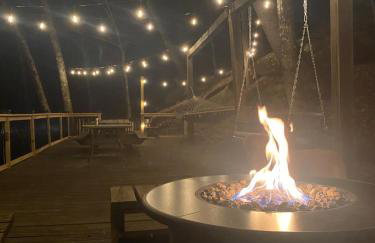 Chalet Getaway, Hot Tub, Pet Friendly! - Foto 5