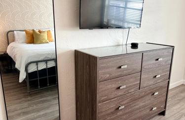 Sunny Miami Beach Getaway , Steps from the Ocean! - Foto 4