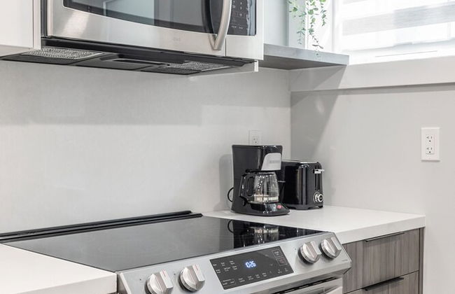 GLOBALSTAY. Fancy Downtown Apartments - Photo 30