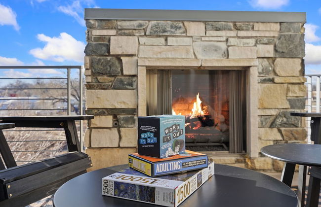 Mountain View Home w/ King Beds & Rooftop Deck - Foto 33