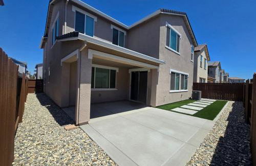 Beautiful Roseville Home - Quiet Neighborhood - Near Galleria Mall - Foto 22