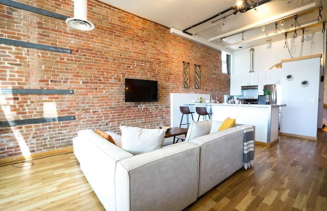 Modern Lohi Loft in Historic Building - Foto 8