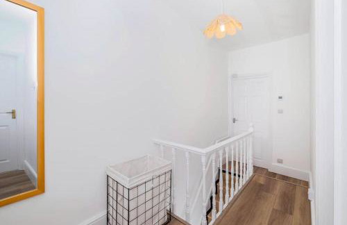 Modernised townhouse centrally located incl parking - Photo 14