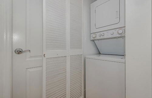 Lovely condo with city & ocean views. Sleep up to 6 people! - Foto 22