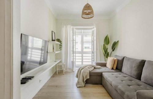 Boho Chic 2 bedroom gem 10 min from dowtown free parking - Photo 4