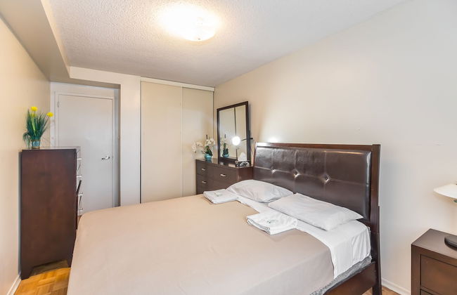 Toronto Furnished Living - Gerard St. E - Foto 7