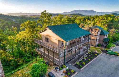 Winter Special, Sleeps 20, Theater, HotTub, Game, Pet Friendly - Photo 4