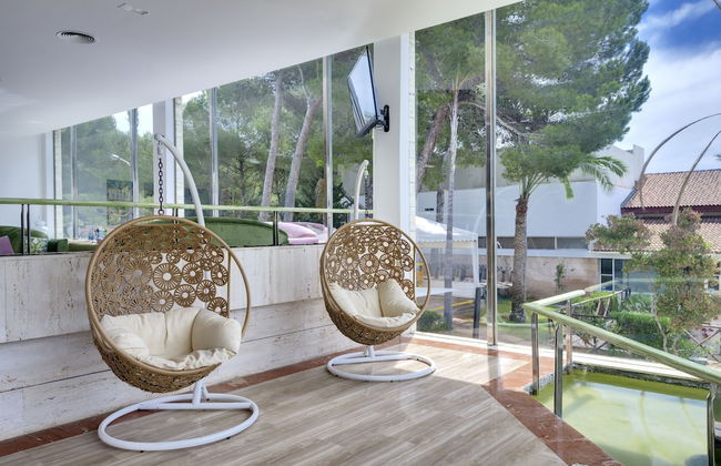 Aparthotel Green Garden - Photo 7