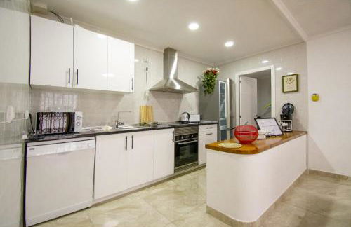 CASA SOLEADA Piscina CLIMATIZADA y PRIVADA - Foto 12