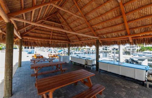 Little Harbor Resort #301 Tampa Bay FL Beach, Nautical Paradise - Photo 43