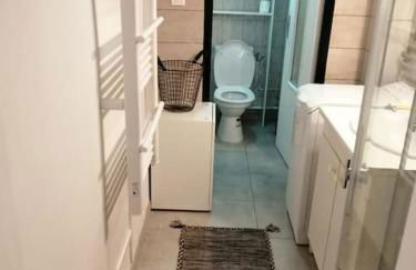 Studio proche du centre-ville - Foto 4