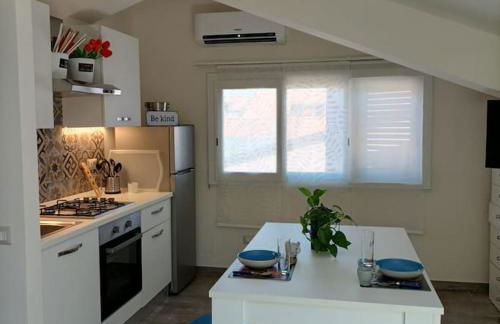 The Bays - La Mansarda ad un passo dal mare - Foto 38