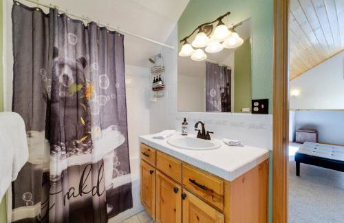 4 Mi to Downhill Ski Resort! Spacious Family Haven - Foto 24