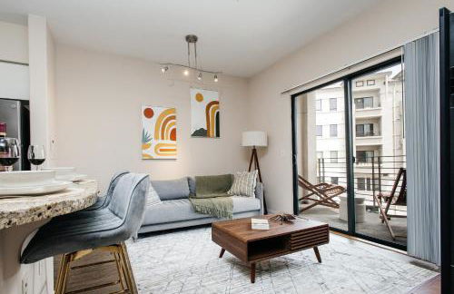 Gorgeous studio steps from The Groove - Foto 5