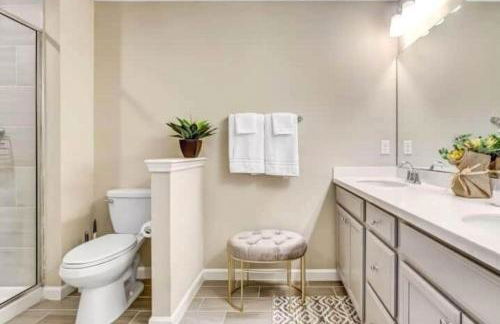 Relaxing Modern 3 BR Home - Queen Bd - North JAX - Foto 15