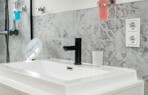 Danube Rooms - Self Checkin - Küche - Smart TV - Foto 31