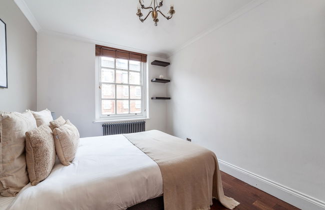 3 Bed Apartment in St John’s Wood - Photo 10