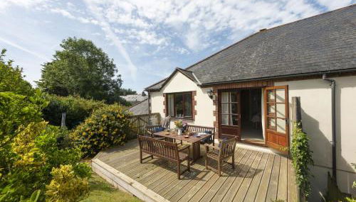 Keepers Cottage - Photo 2