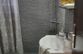 Sunrise Apartment - Photo 20