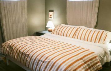 Vibrant Forest Retreat - Game Room, Spa, Fire Pit - Sleeps10 - Foto 13