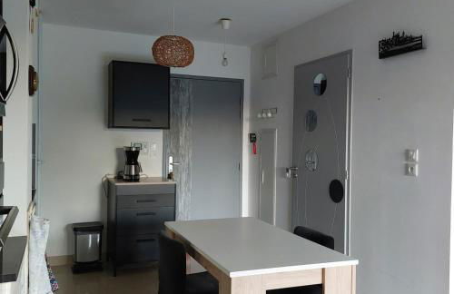 Grand Studio à 300m de la plage dans Résidence calme - une seule pièce - Foto 15