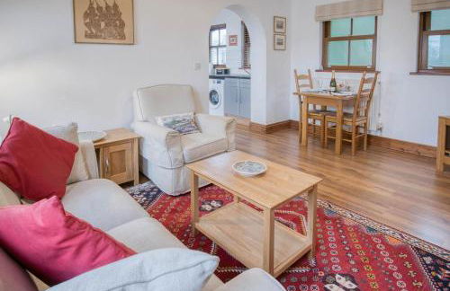 Marina House Annex - 1 Bedroom - Neyland - Photo 34