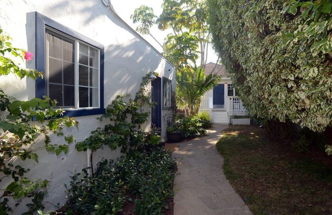 Charming 2br/2ba Cottage - Close to the Beach - Foto 38