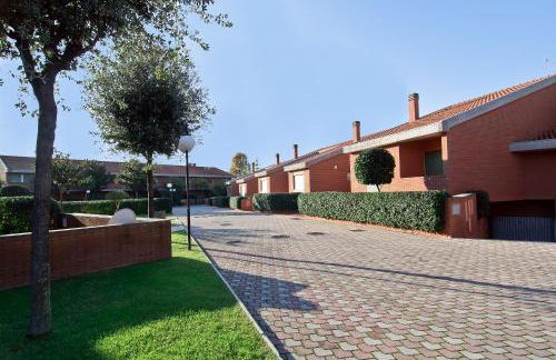 Long Stay Comfort Apartment With Backyard Rome Area Residence - Photo 31