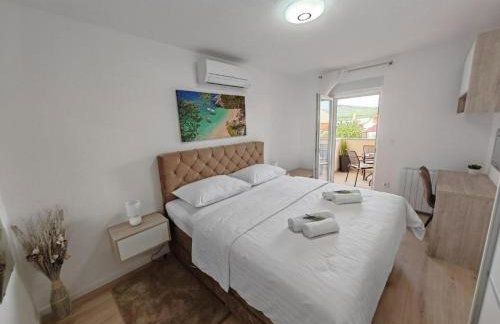 Luxury villa with a swimming pool Dicmo, Zagora - 23249 - Foto 18