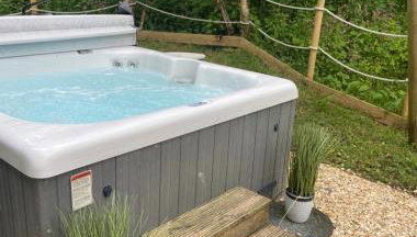 Hunter's Lodge Hot Tub Holiday, Northumberland - Foto 1