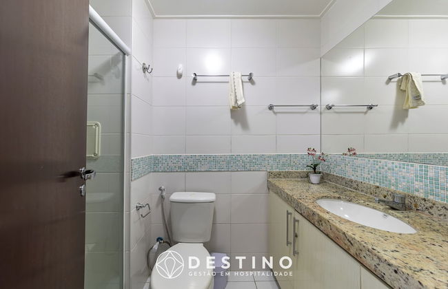 Apto Beira Mar com Vista e Pé na Areia - Foto 33