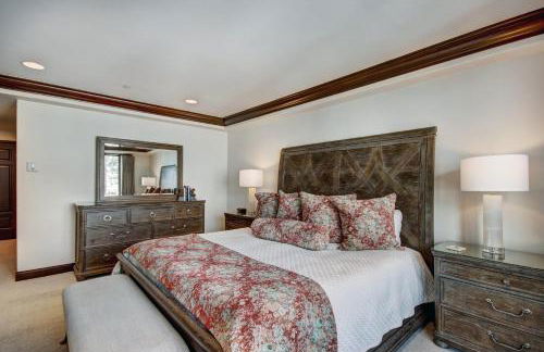 Luxury Ski-In 3 Br Penthouse Inside Pines Lodge, Sleeps 10! Condo - Foto 14