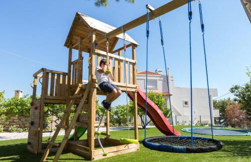 Effies Cozy Villa-Spectacular View and Playground - Foto 2