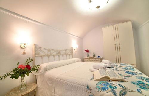 Casa Cueva Los Mosaicos - Photo 3