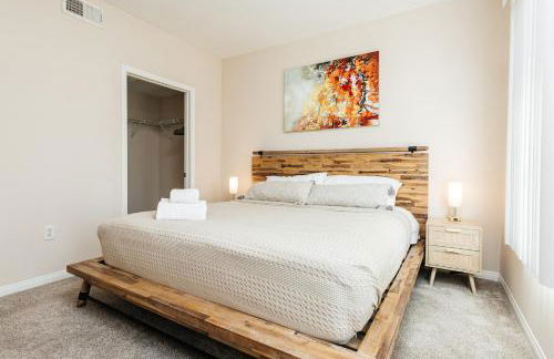 Luxury One Bedroom minutes from The Grove - Foto 3