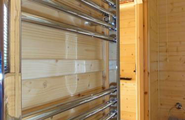 Cosy Cabins at Westfield Farm, Isle of Wight - Photo 22