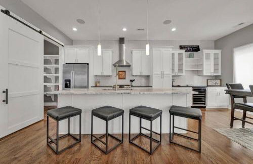 City Views RoofTop Hot Tub & Short Walk to Stadium - Foto 47