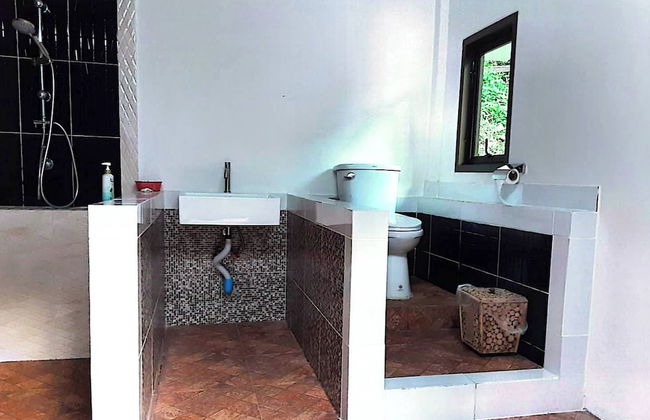 The Cascade - Mae Taeng Waterfall Bungalows - Photo 30