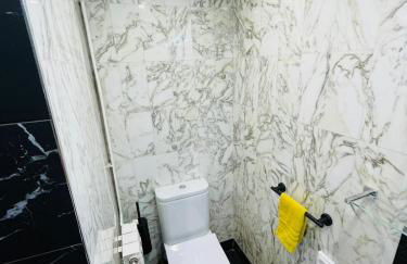 Stunning 2 bedroom Apartment with great design Sitges centre beach - Photo 13