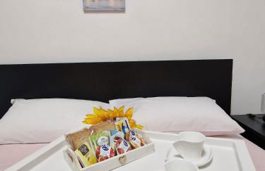 Aura Station Ciampino 'Roma, StazioneFS, Aeroporto' - Foto 20