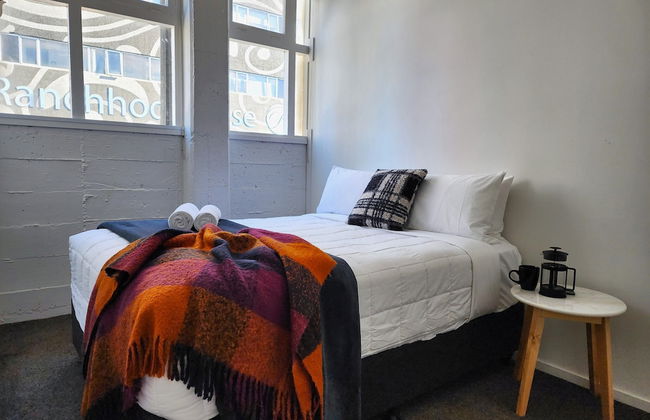 U Suites on Webb - Photo 30