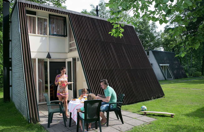 Detached Bungalow With Wifi, Located at Park De Veluwe - Foto 23