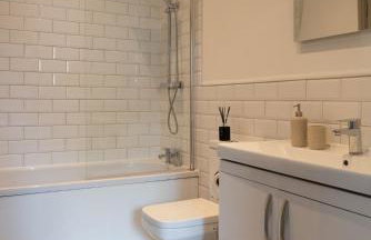 Modern Buxton Town House - Foto 12